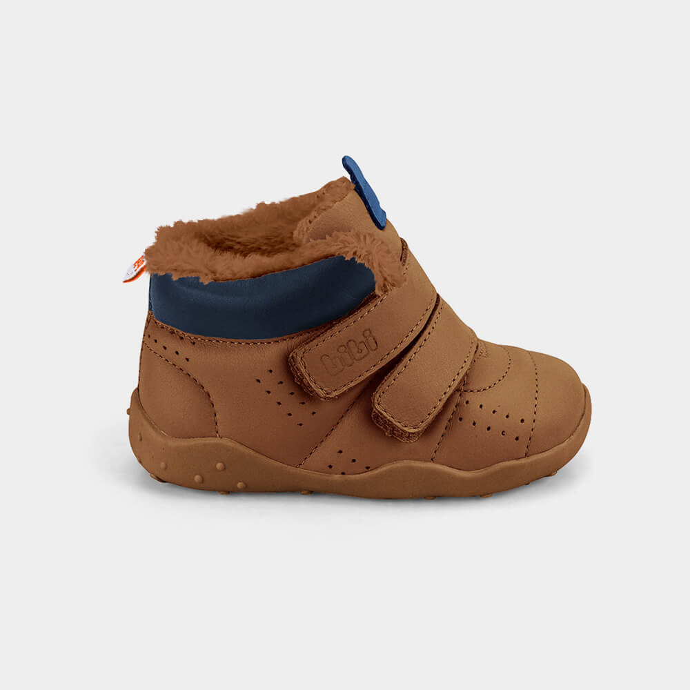 Abotinado Infantil Bibi Fisioflex Originals Marrom com Pelinho